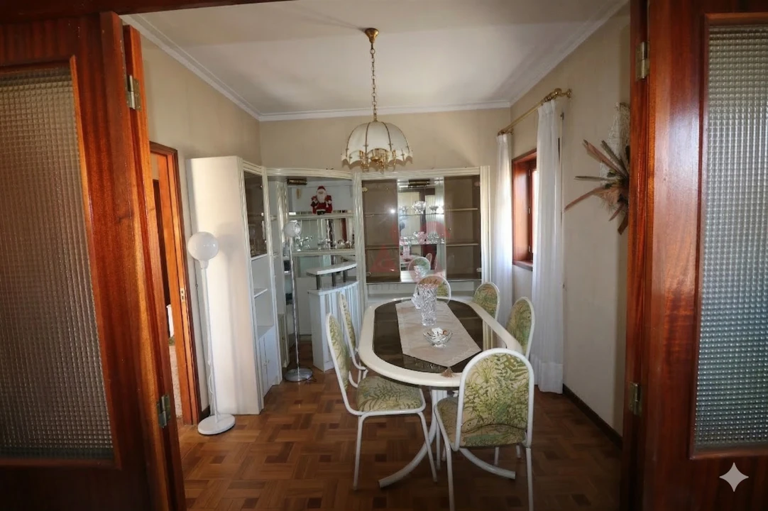 Moradia T2 para Venda em Lamelas e Guimarei Foto 7