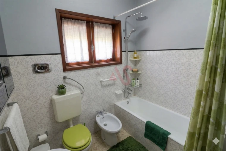 Moradia T2 para Venda em Lamelas e Guimarei Foto 10