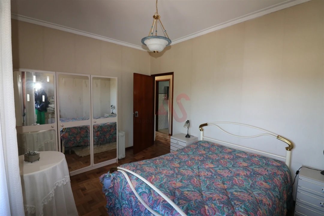 Moradia T2 para Venda em Lamelas e Guimarei Foto 9