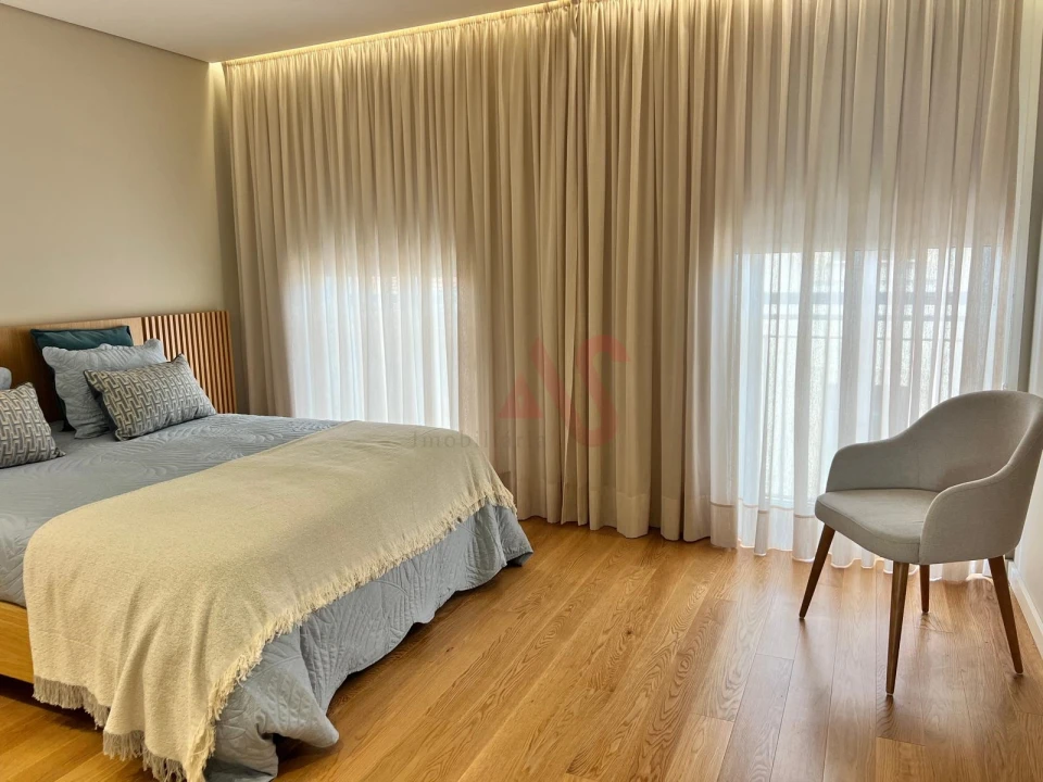 Apartamento T2 para Venda em Aldoar, Foz do Douro e Nevogilde Foto 7