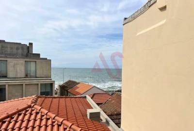 Apartamento T2 para Venda em Aldoar, Foz do Douro e Nevogilde