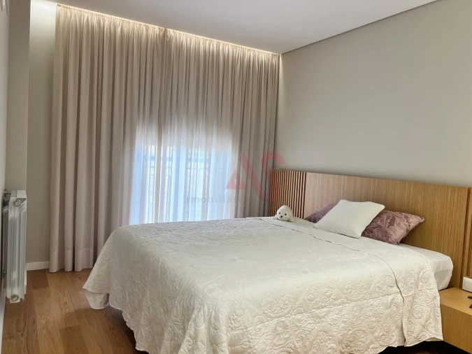Apartamento T2 para Venda em Aldoar, Foz do Douro e Nevogilde Foto 14