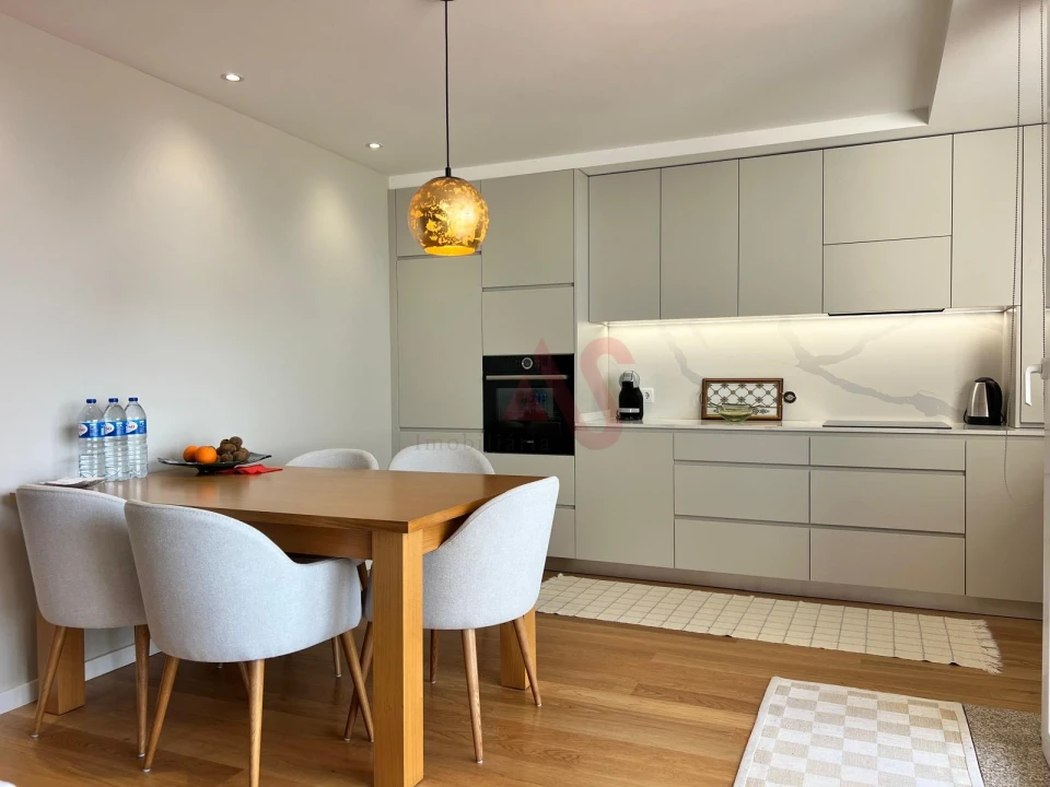 Apartamento T2 para Venda em Aldoar, Foz do Douro e Nevogilde Foto 3