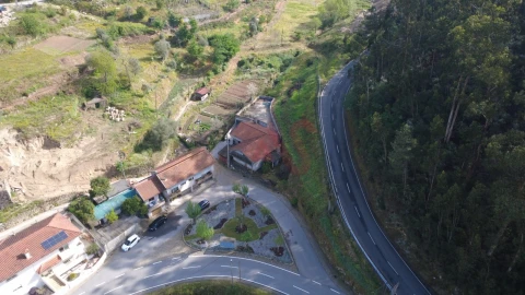 Moradia T3 para Venda em Sendim