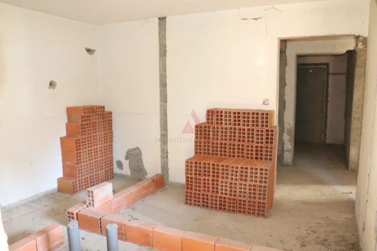 Moradia T3 para Venda em Sendim Foto 7