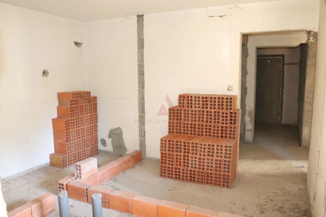 Moradia T3 para Venda em Sendim Foto 7