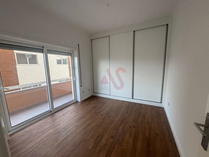 Apartamento T3 para Venda em Aguas Santas Foto 12