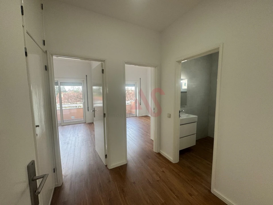 Apartamento T3 para Venda em Aguas Santas Foto 3