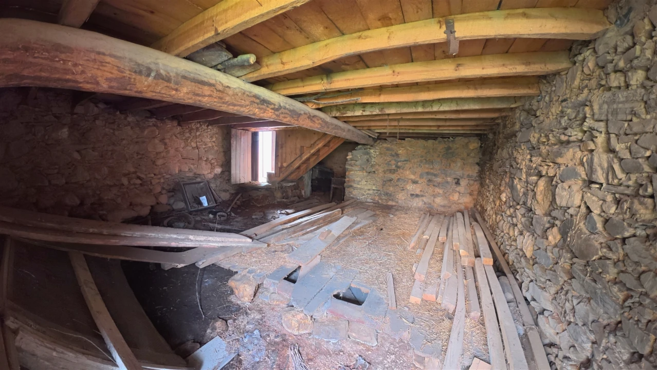 Moradia T2 para Venda em Sarzedas Foto 20