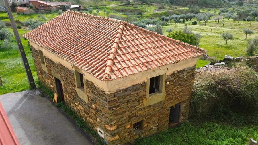 Moradia T2 para Venda em Sarzedas Foto 5