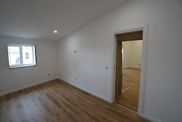 Moradia T2 para Venda em Póvoa de Rio de Moinhos e Cafede Foto 25