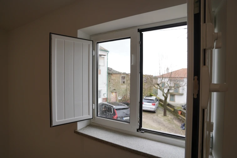 Moradia T2 para Venda em Póvoa de Rio de Moinhos e Cafede Foto 26