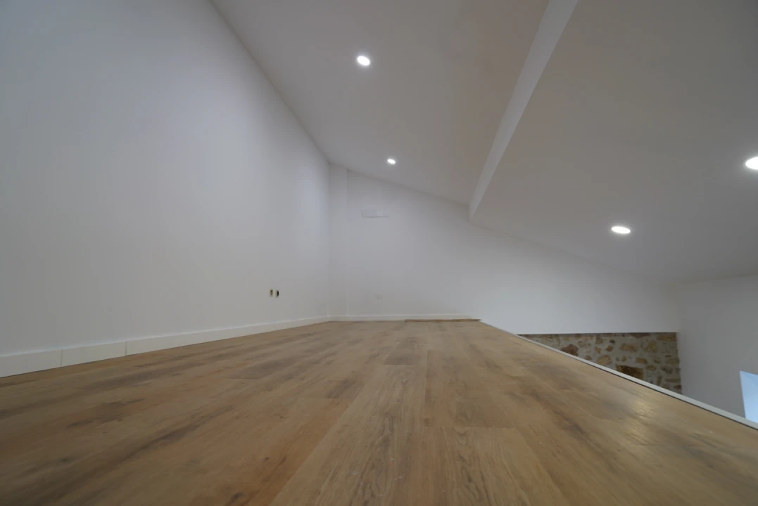 Moradia T2 para Venda em Póvoa de Rio de Moinhos e Cafede Foto 21