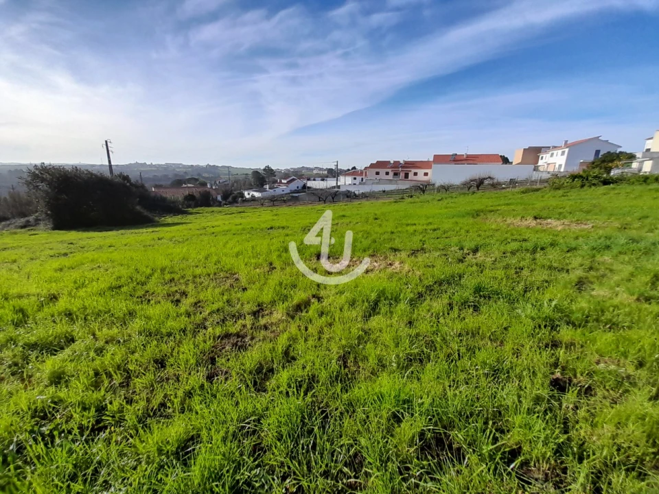 Terreno para Venda em Alcobaça e Vestiaria Foto 1