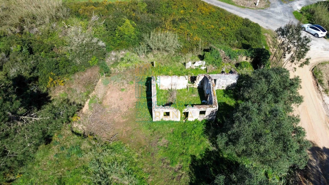 Moradia T2 para Venda em Caldas da Rainha - Santo Onofre e Serra do Bouro Foto 14