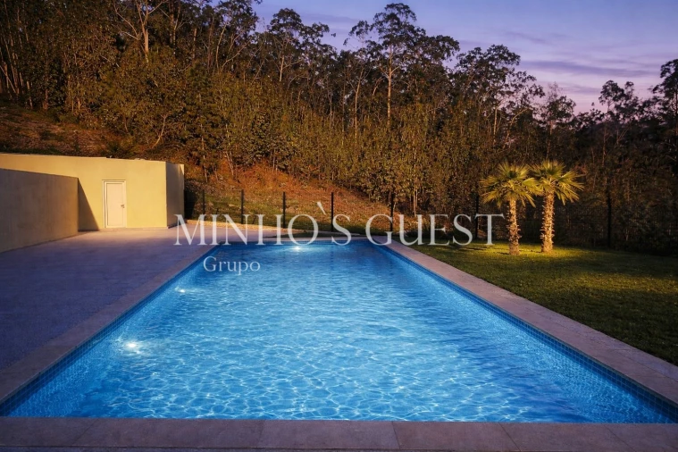 Moradia T3 para Venda em Espinho Foto 33