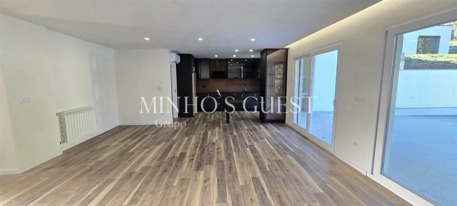 Moradia T3 para Venda em Espinho Foto 14