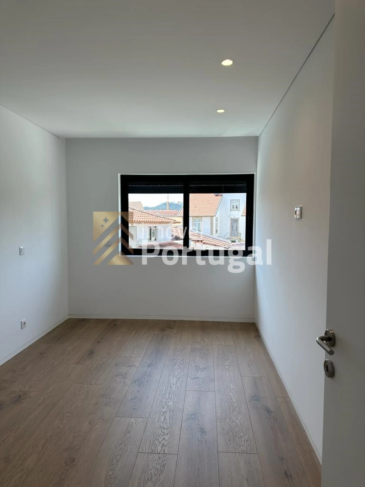 Apartamento T2 para Arrendamento em Barcelos, V.Boa, V.Frescainha Foto 9