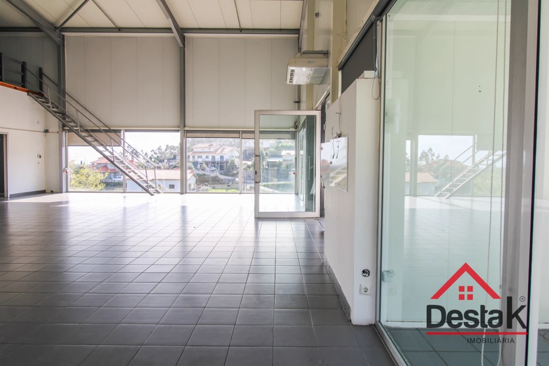 Armazém para Venda em Talhadas Foto 8