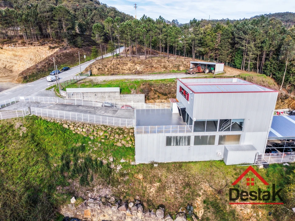 Armazém para Venda em Talhadas Foto 24