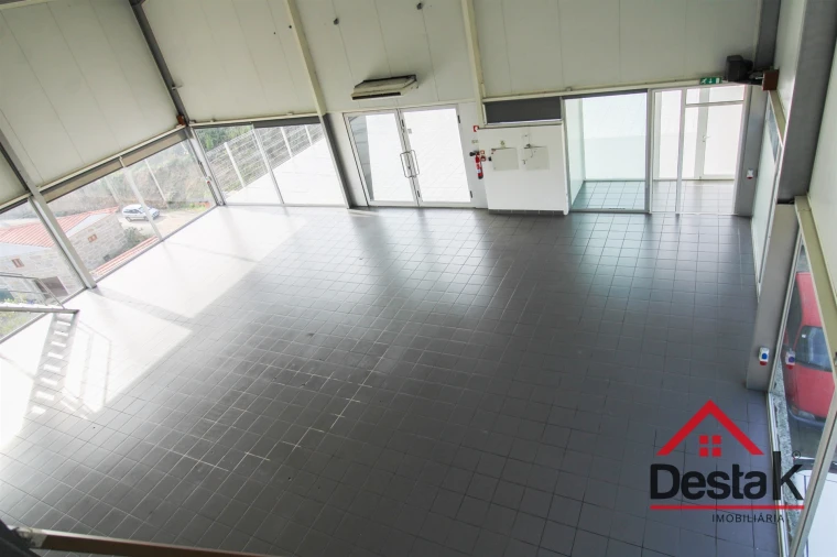 Armazém para Venda em Talhadas Foto 11