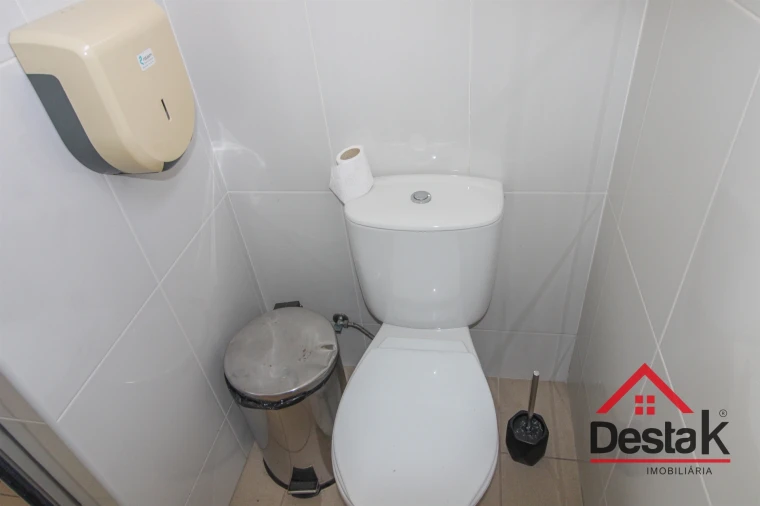 Armazém para Venda em Talhadas Foto 16