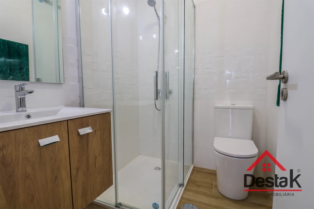 Apartamento T3 para Venda em Rio de Loba Foto 11