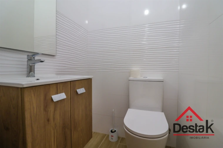 Apartamento T3 para Venda em Rio de Loba Foto 9