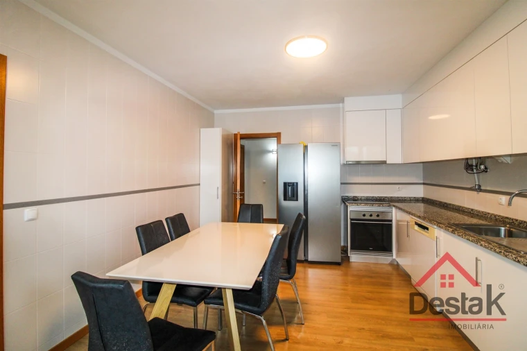 Apartamento T3 para Arrendamento em São Pedro do Sul, Várzea e Baiões Foto 17