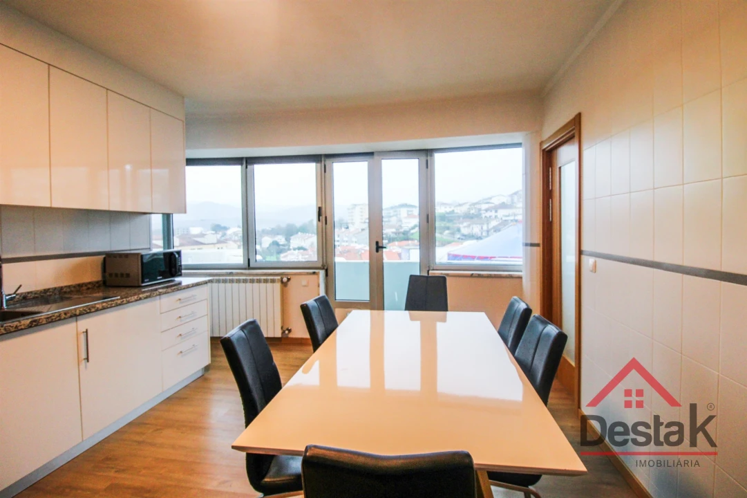 Apartamento T3 para Arrendamento em São Pedro do Sul, Várzea e Baiões Foto 18