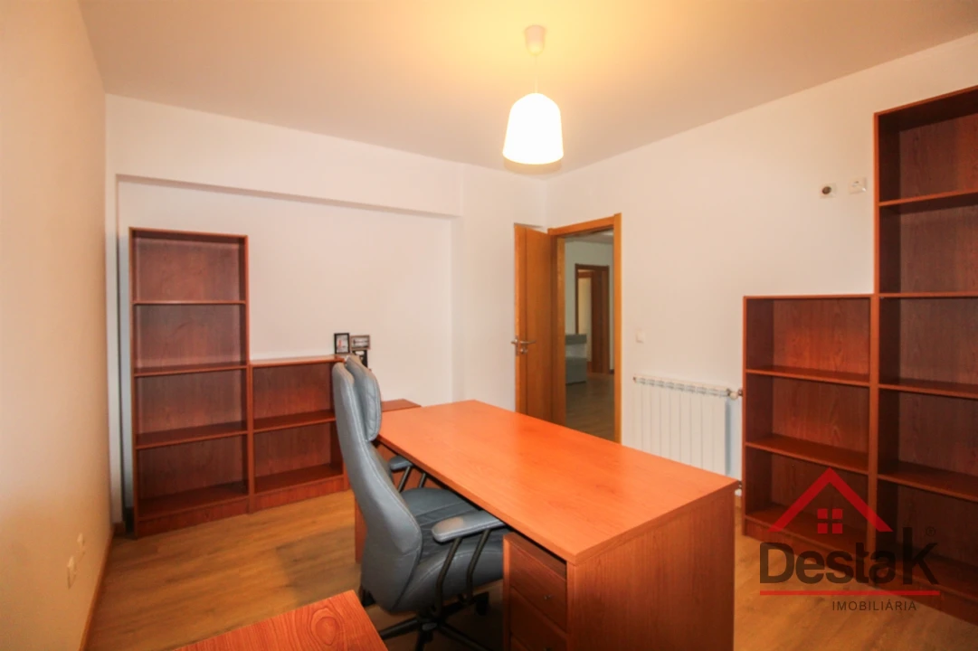 Apartamento T3 para Arrendamento em São Pedro do Sul, Várzea e Baiões Foto 11