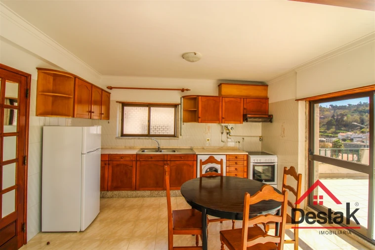 Apartamento T1 para Venda em São Pedro do Sul, Várzea e Baiões Foto 3