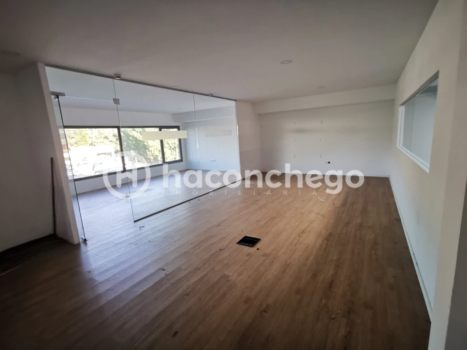 Armazém para Arrendamento em Roriz Foto 10