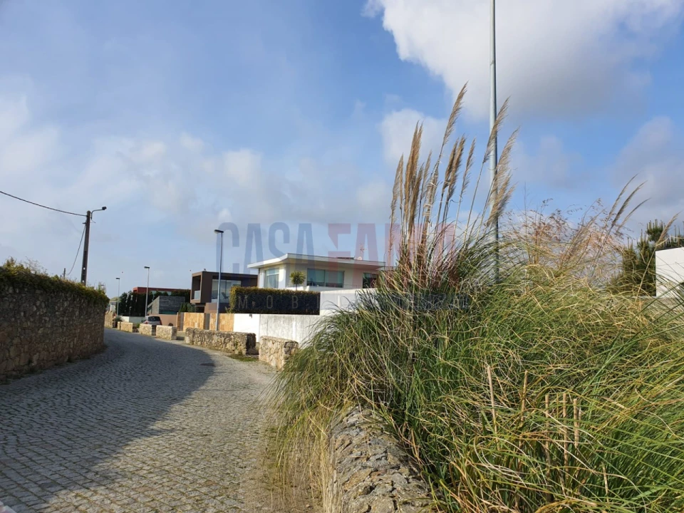 Terreno para Venda em Póvoa de Varzim, Beiriz e Argivai Foto 3