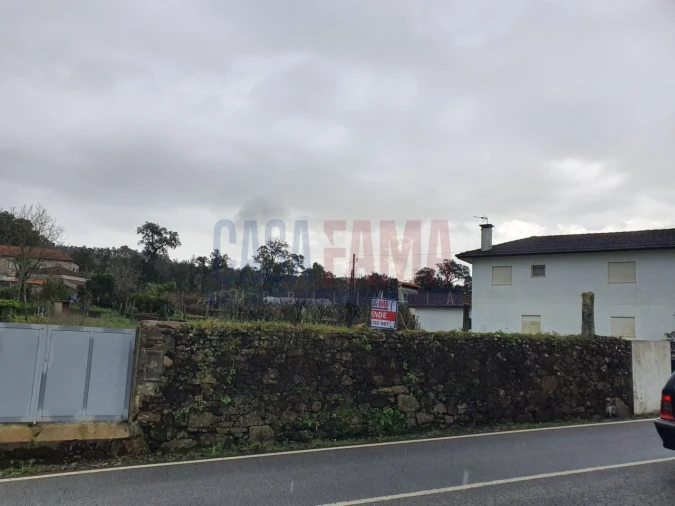 Terreno para Venda em Carreira e Refojos de Riba de Ave Foto 6