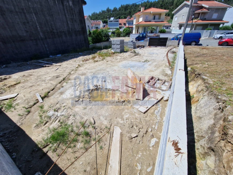 Terreno para Venda em Malta e Canidelo Foto 9
