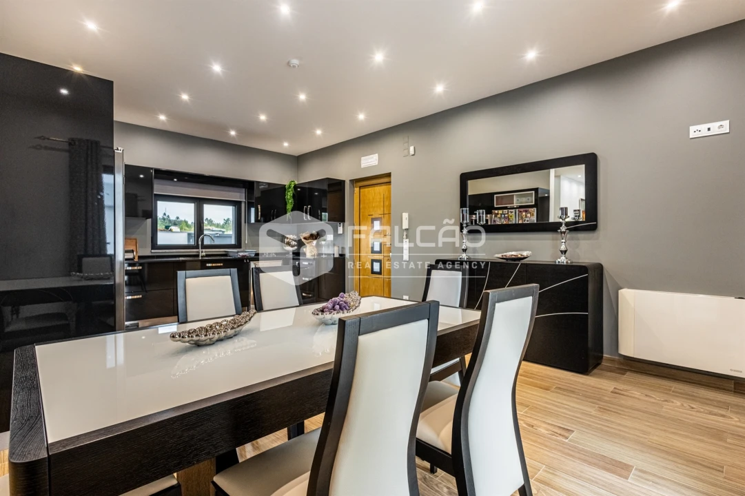 Moradia T3 para Venda em Alpiarça Foto 9