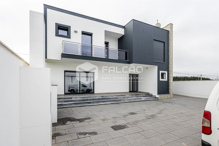 Moradia T3 para Venda em Alpiarça Foto 56