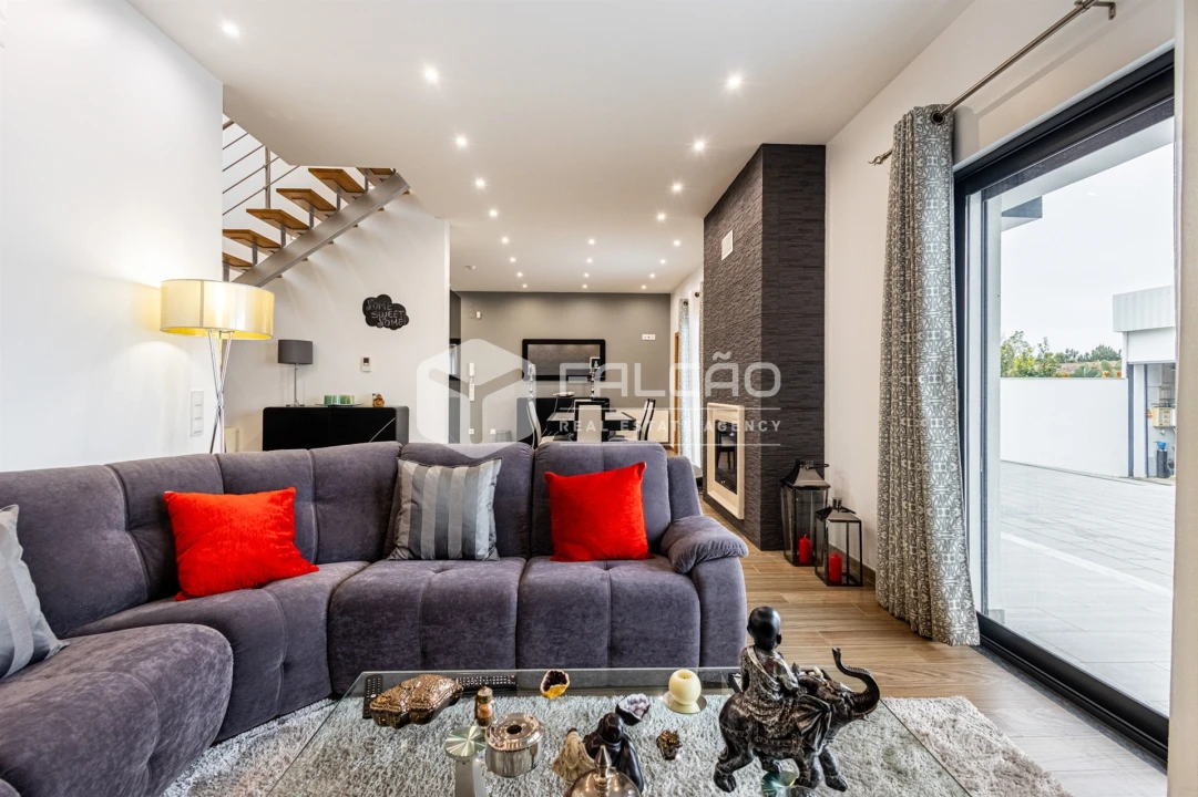 Moradia T3 para Venda em Alpiarça Foto 1