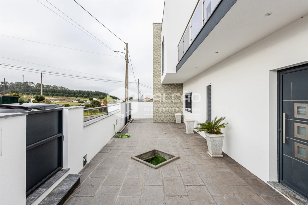 Moradia T3 para Venda em Alpiarça Foto 49