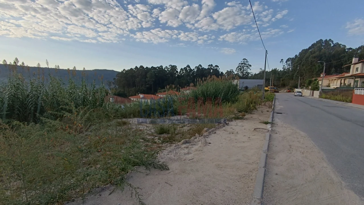 Terreno para Venda em Celeirós, Aveleda e Vimieiro Foto 1