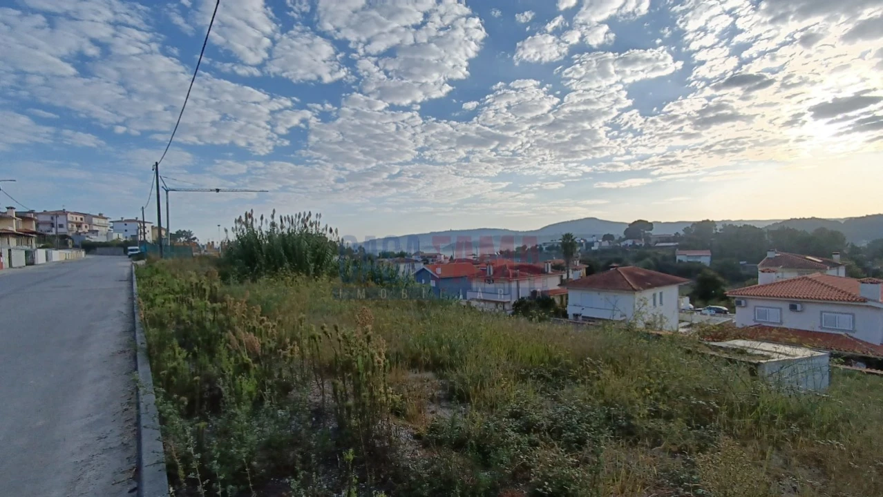 Terreno para Venda em Celeirós, Aveleda e Vimieiro Foto 2