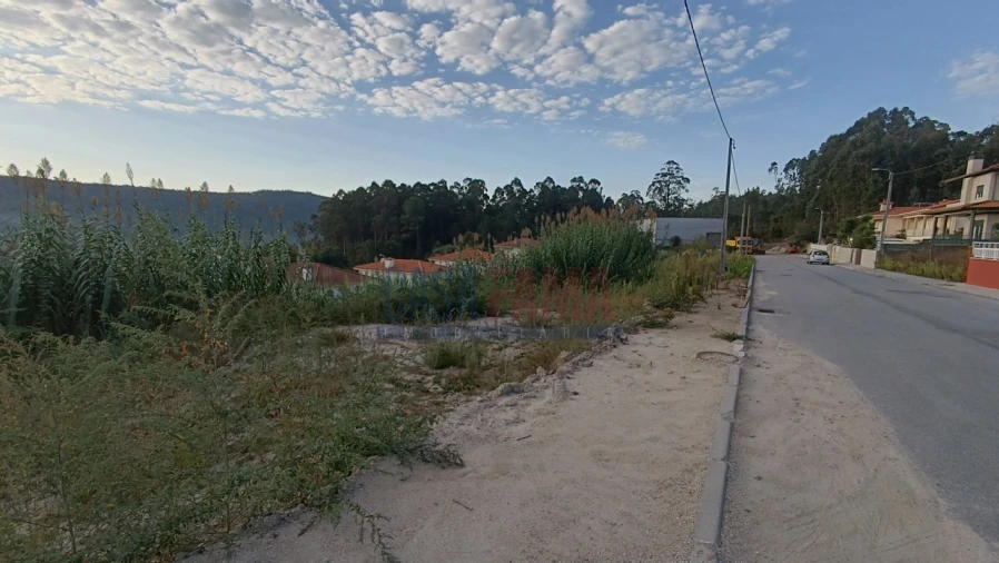 Terreno para Venda em Celeirós, Aveleda e Vimieiro Foto 1
