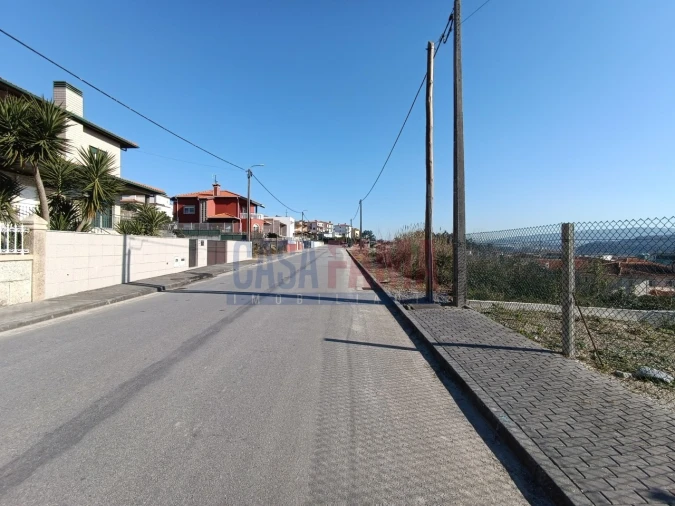 Terreno para Venda em Celeirós, Aveleda e Vimieiro Foto 8