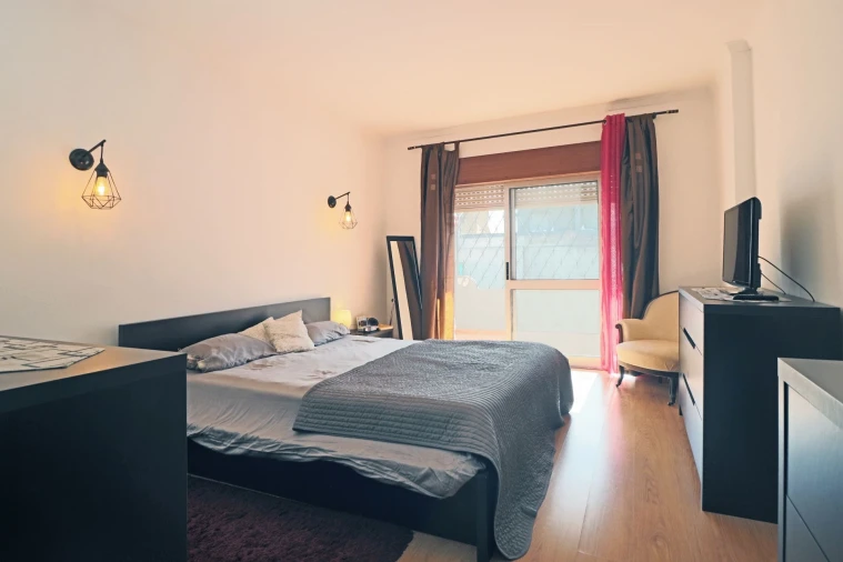 Moradia T4 para Venda em Carcavelos e Parede Foto 28