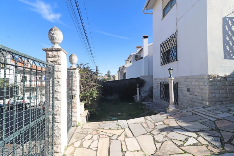 Moradia T4 para Venda em Carcavelos e Parede Foto 3