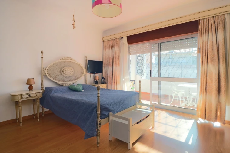 Moradia T4 para Venda em Carcavelos e Parede Foto 23