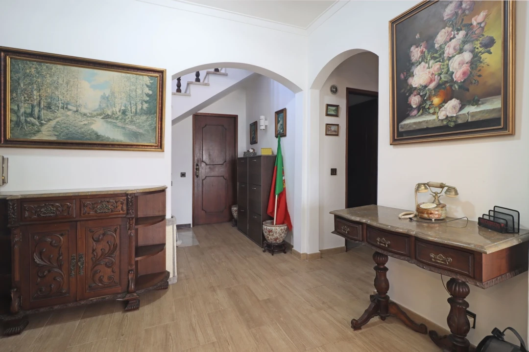 Moradia T4 para Venda em Carcavelos e Parede Foto 11