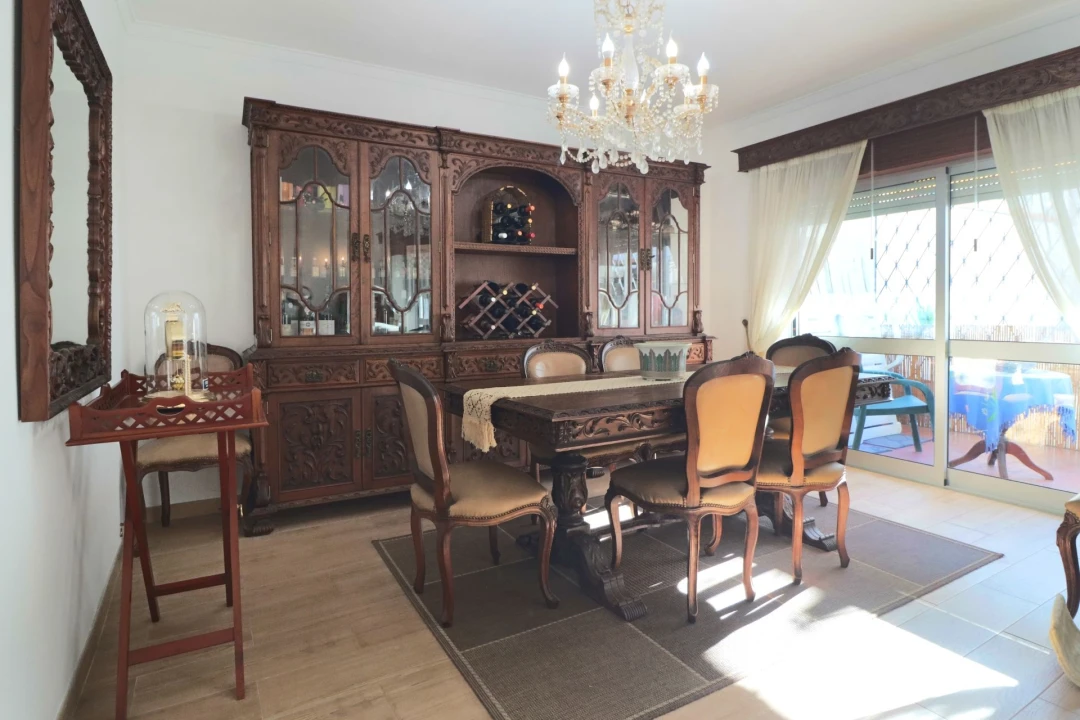 Moradia T4 para Venda em Carcavelos e Parede Foto 10