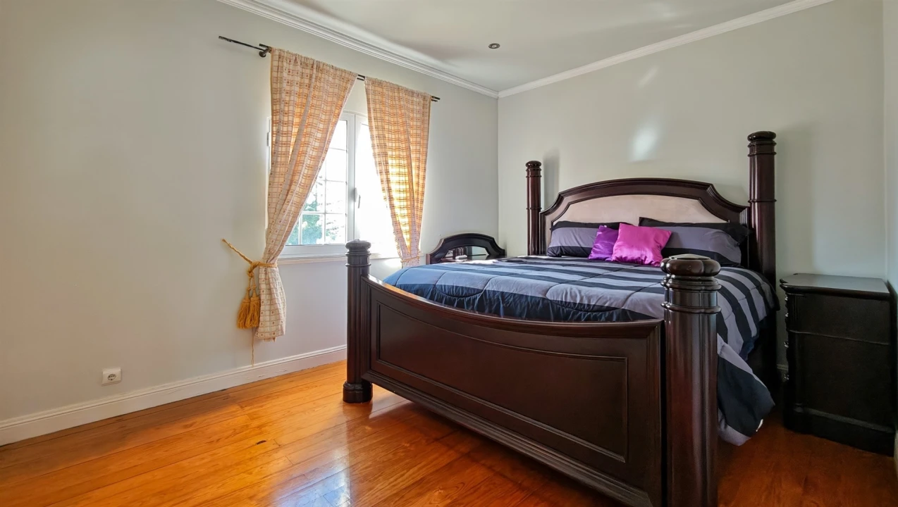 Moradia T4 para Venda em Albufeira e Olhos de Água Foto 46